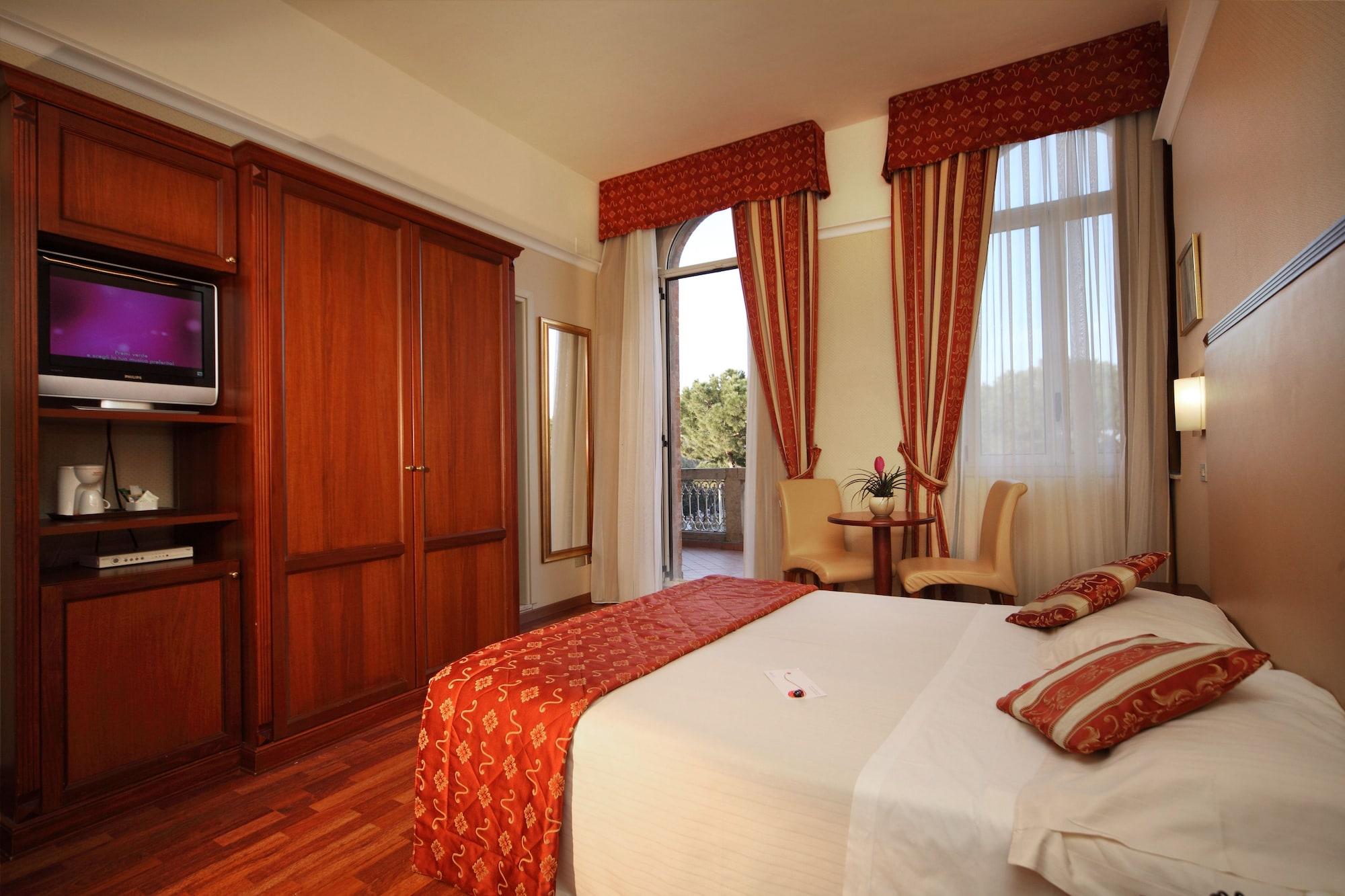 Villa Adriatica Ambienthotels Rimini Exterior photo